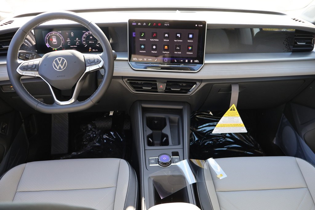 2026 Volkswagen Tiguan Comfortline 4MOTION in Mascouche, Quebec - 10 - w1024h768px