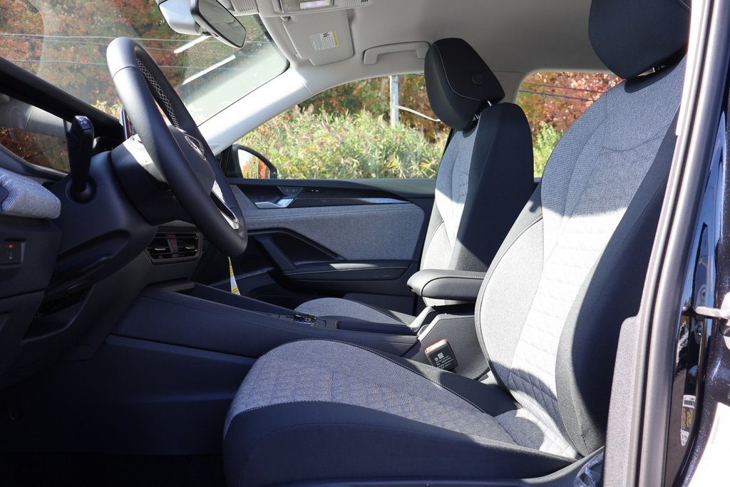 2026 Volkswagen Tiguan Trendline 4MOTION in Mascouche, Quebec - 8 - w1024h768px
