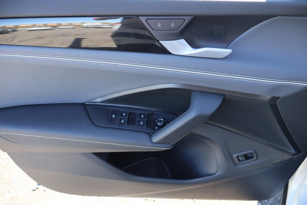 Volkswagen Tiguan Highline Turbo R-Line 4MOTION 2026 à Mascouche, Québec - 21 - w1024h768px