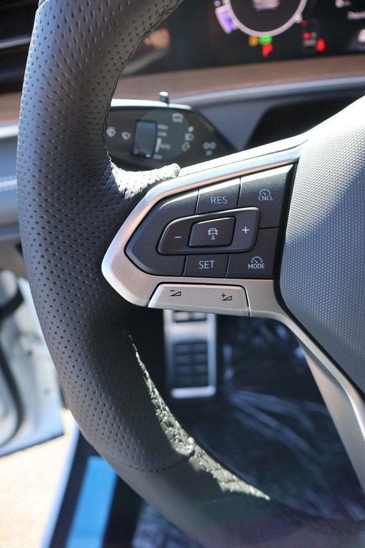 Volkswagen Tiguan Highline Turbo R-Line 4MOTION 2026 à Mascouche, Québec - 13 - w1024h768px