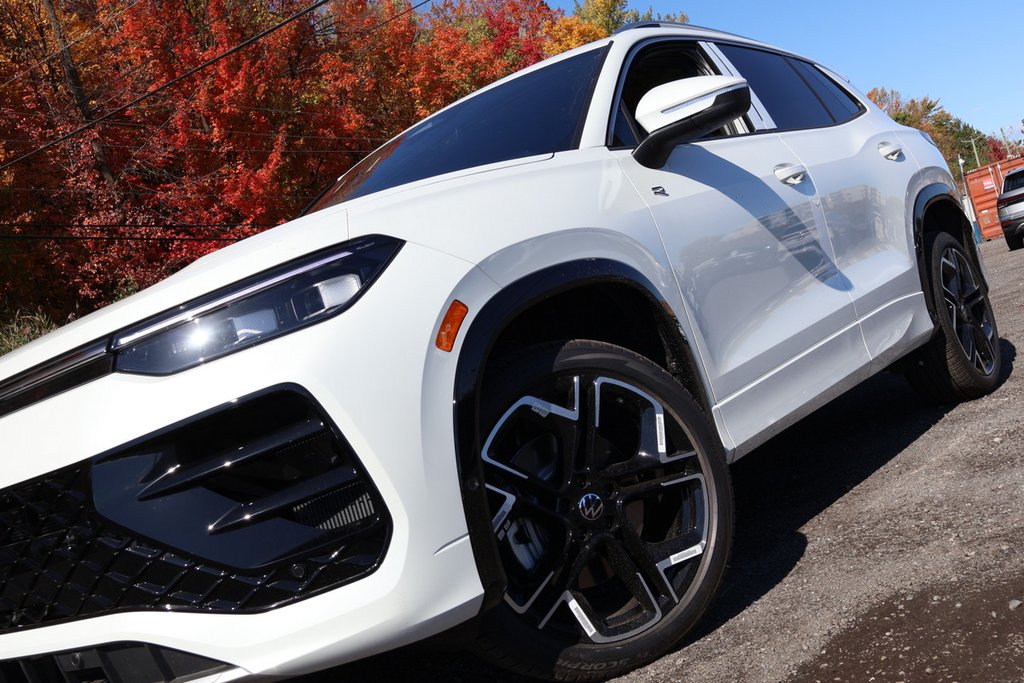 Volkswagen Tiguan Highline Turbo R-Line 4MOTION 2026 à Mascouche, Québec - 7 - w1024h768px