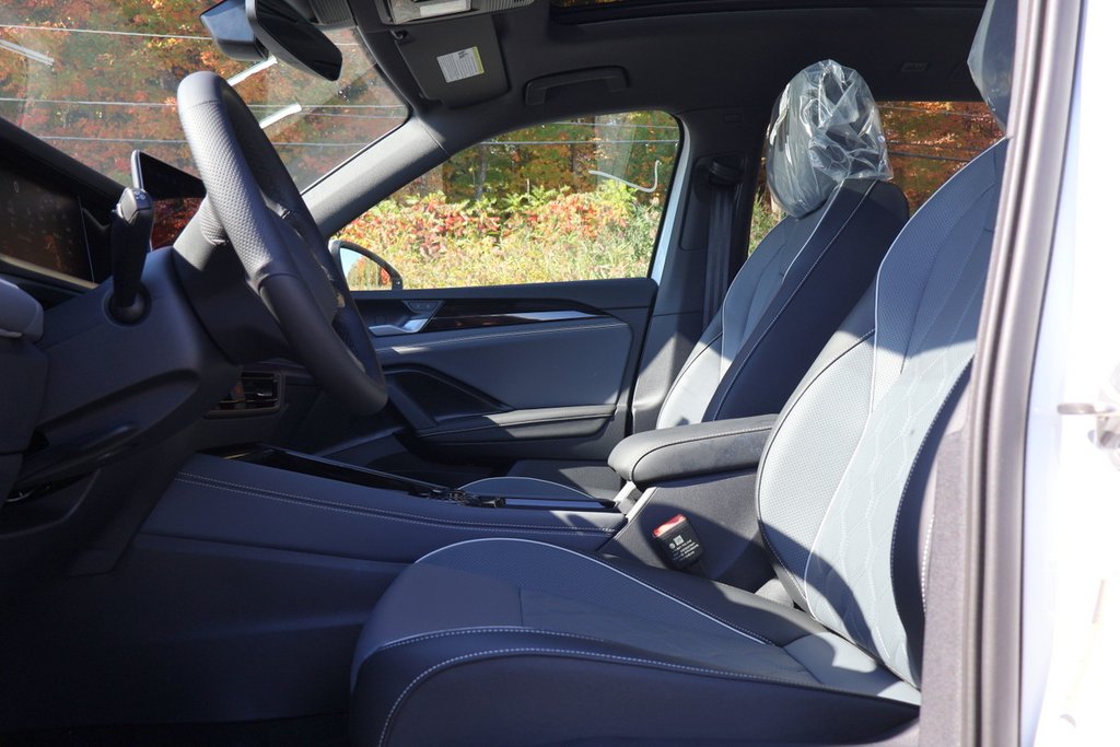 Volkswagen Tiguan Highline Turbo R-Line 4MOTION 2026 à Mascouche, Québec - 8 - w1024h768px