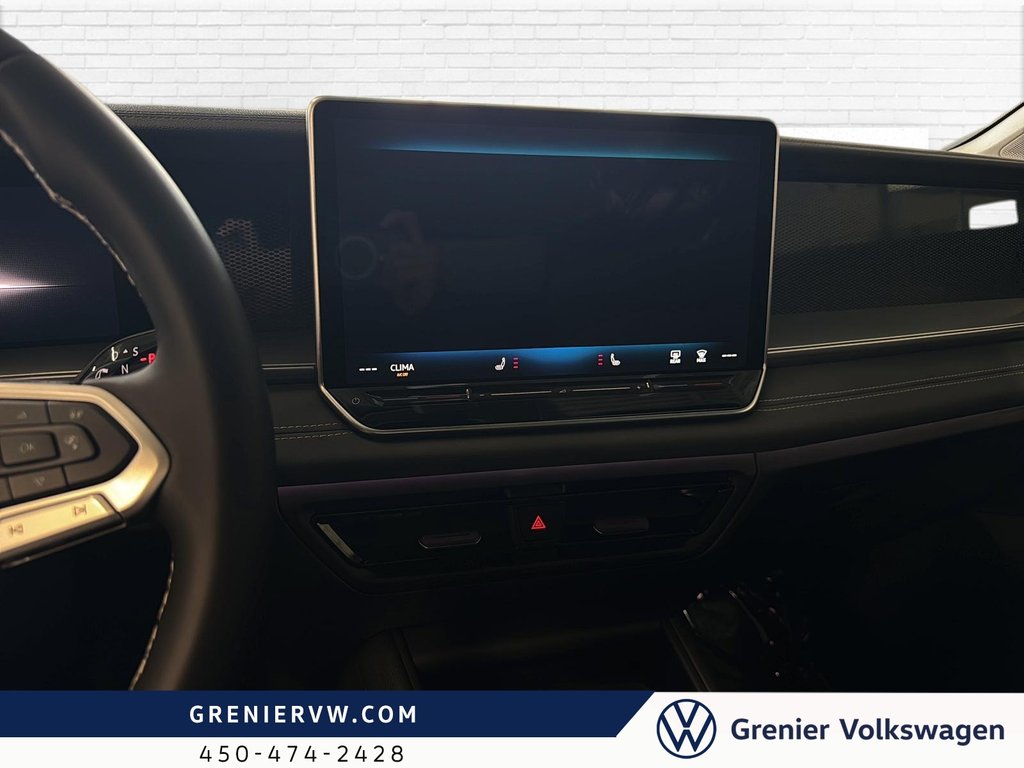 2026 Volkswagen Tiguan Comfortline 4MOTION in Mascouche, Quebec - 9 - w1024h768px