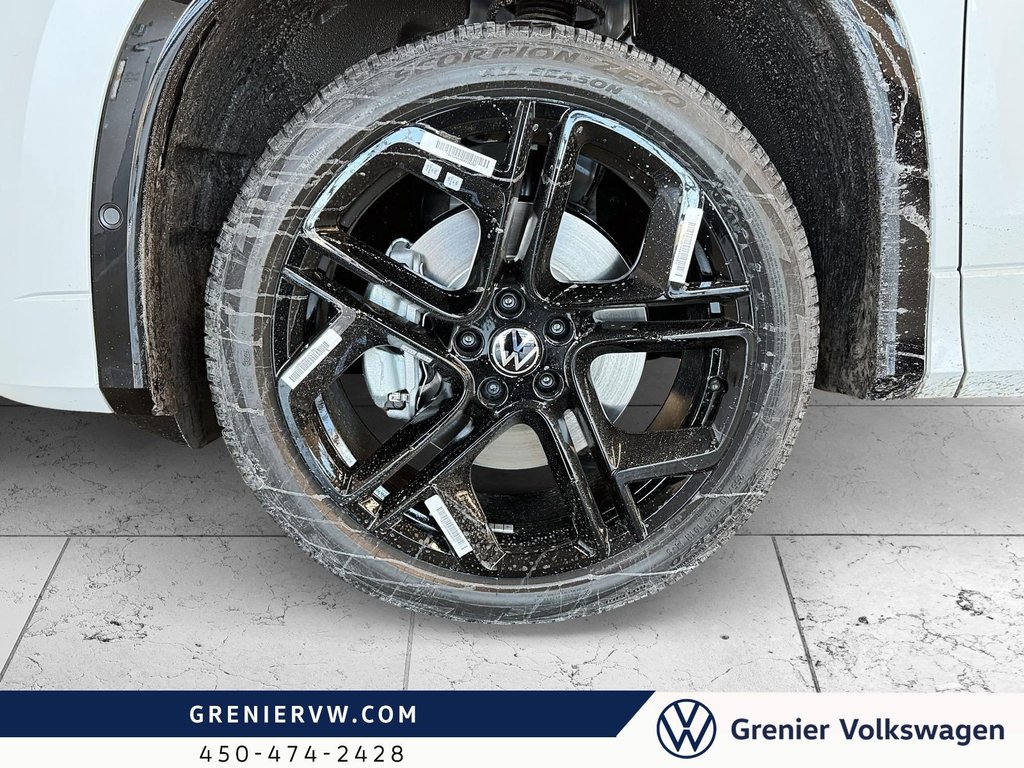Volkswagen Tiguan Comfortline R-Line Black Edition 4MOTION 2026 à Mascouche, Québec - 5 - w1024h768px
