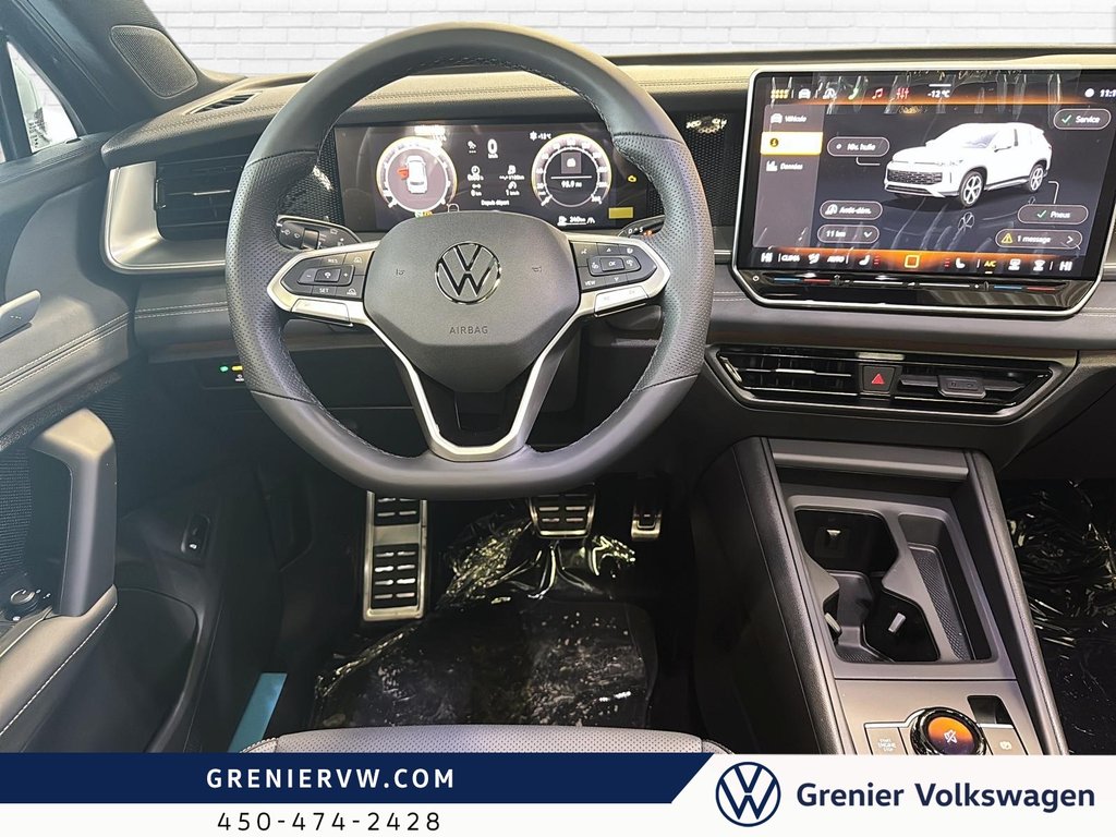 Volkswagen Tiguan Comfortline R-Line Black Edition 4MOTION 2026 à Mascouche, Québec - 12 - w1024h768px