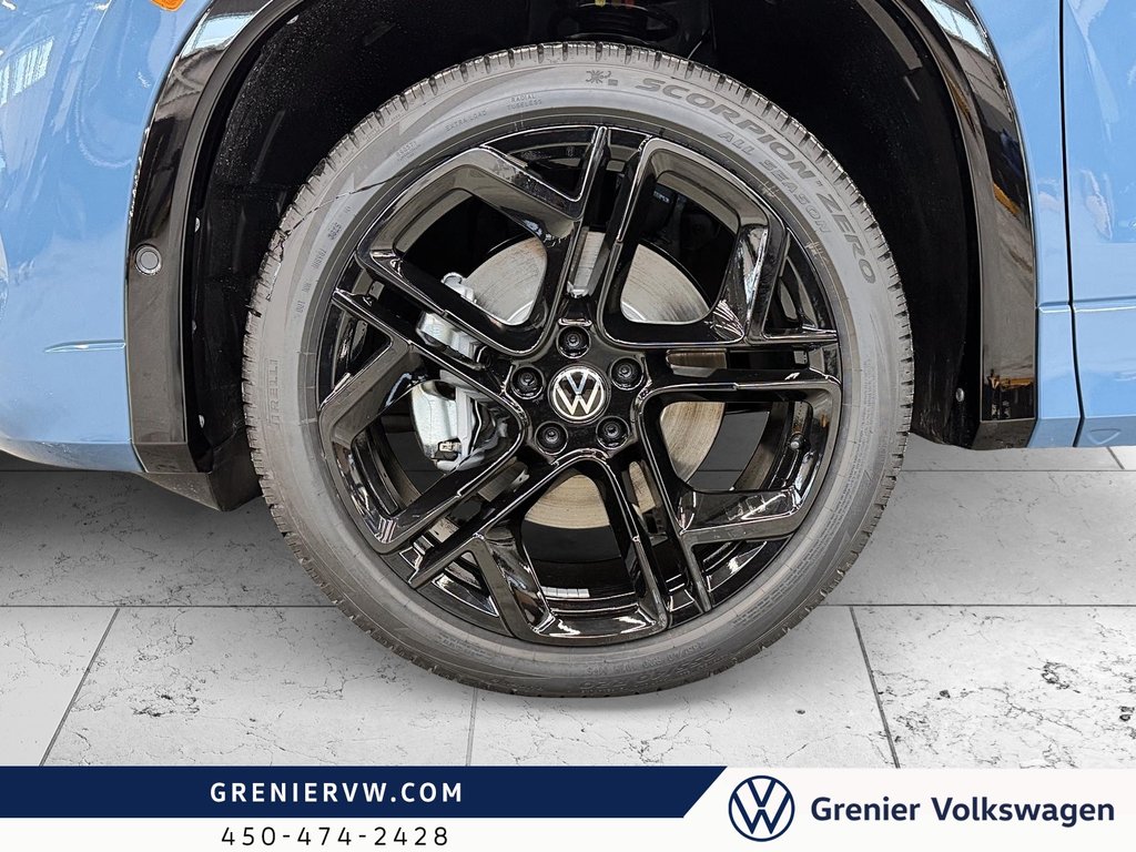 2026 Volkswagen Tiguan Comfortline R-Line Black Edition 4MOTION in Mascouche, Quebec - 3 - w1024h768px
