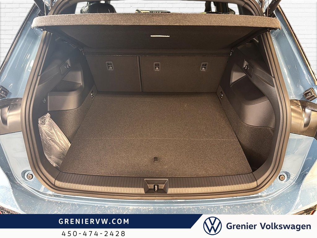 Volkswagen Tiguan Comfortline R-Line Black Edition 4MOTION 2026 à Mascouche, Québec - 7 - w1024h768px