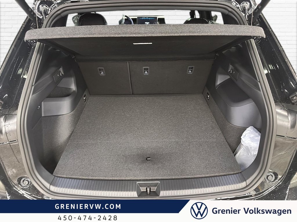 Volkswagen Tiguan Comfortline R-Line Black Edition 4MOTION 2026 à Mascouche, Québec - 7 - w1024h768px