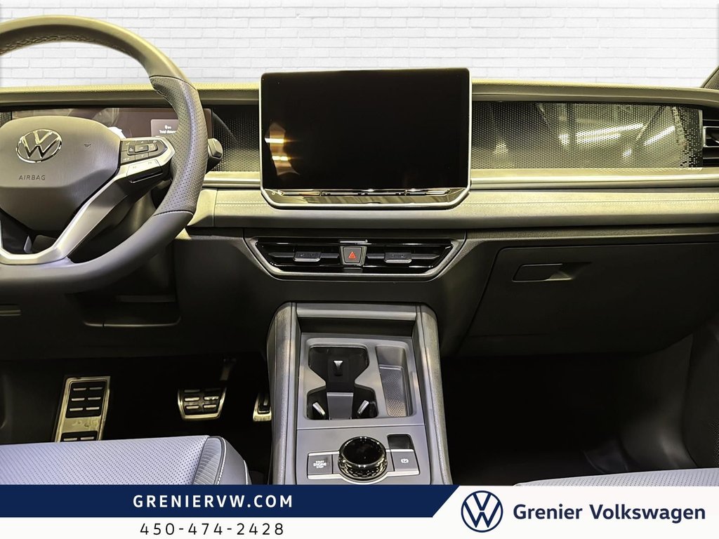 2026 Volkswagen Tiguan Comfortline R-Line Black Edition 4MOTION in Mascouche, Quebec - 9 - w1024h768px