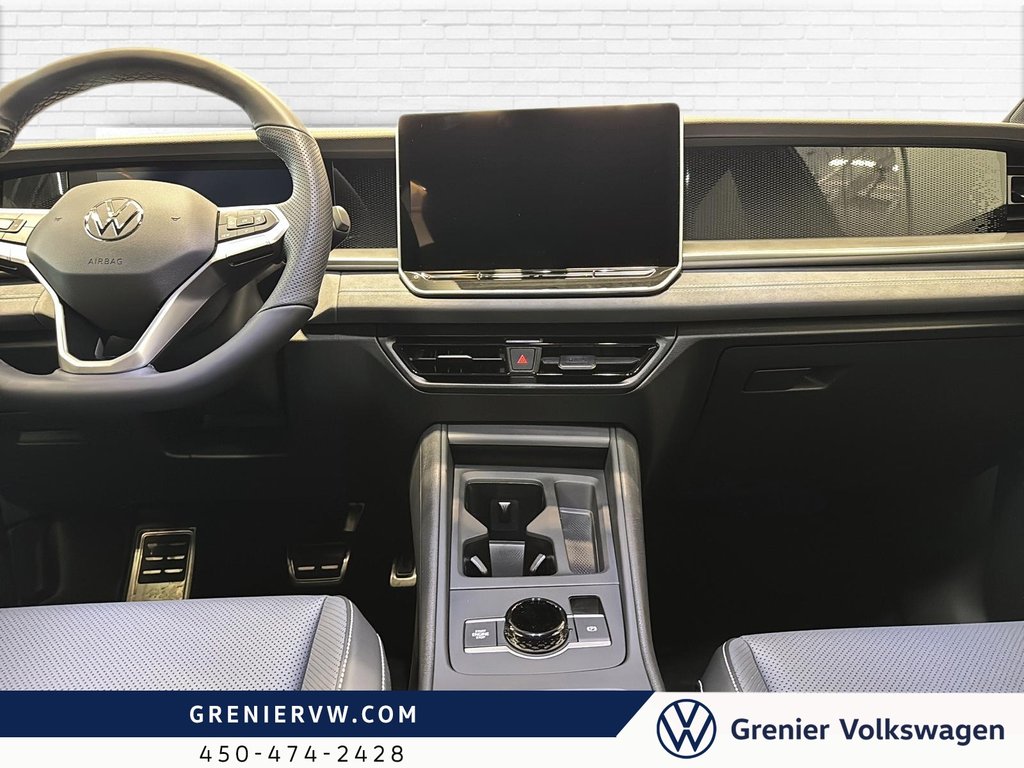 Volkswagen Tiguan Comfortline R-Line Black Edition 4MOTION 2026 à Mascouche, Québec - 9 - w1024h768px
