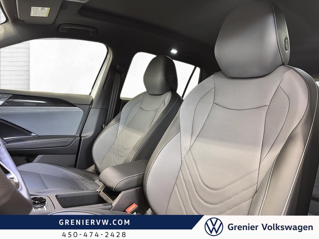 Volkswagen Tiguan Comfortline R-Line Black Edition 4MOTION 2026 à Mascouche, Québec - 12 - w1024h768px