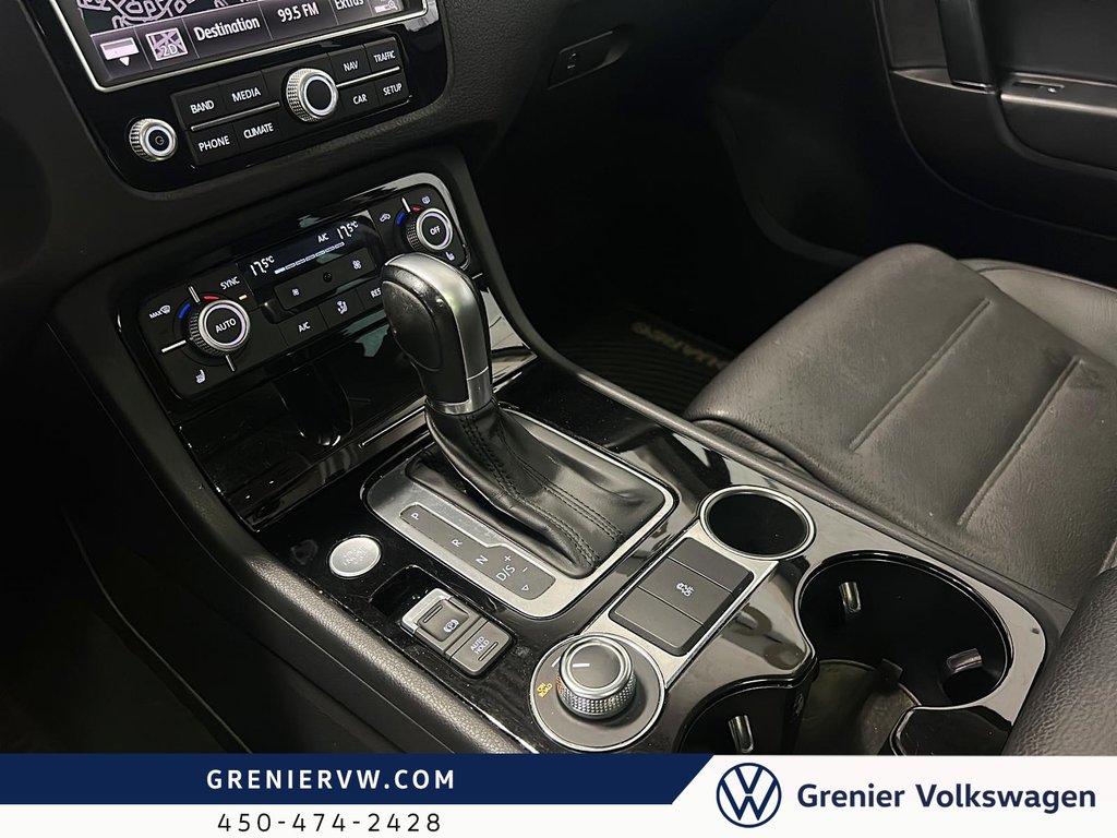 2017 Volkswagen Touareg Sportline, Cuir, Toit, Gps, Caméra in Terrebonne, Quebec - 17 - w1024h768px