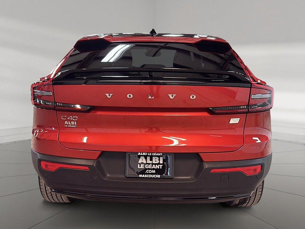 Volvo C40 TWIN RECHARGE PLUS  TOIT PANO NAV 4RM 2024-4
