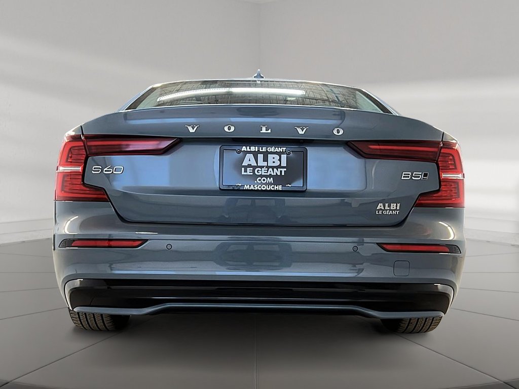2024 Volvo S60 B5 PLUS CUIR TOIT NAV 4RM-4