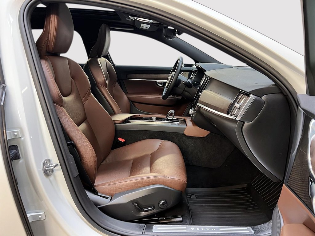 Volvo V90 B6 CROSS COUNTRY PLUS 2023-7