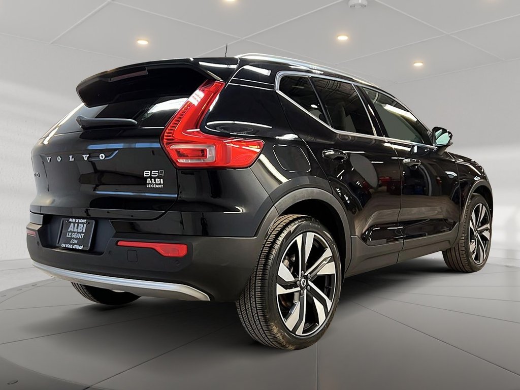 2023 Volvo XC40 B5 PLUS CUIR TOIT PANO NAV 4RM-3
