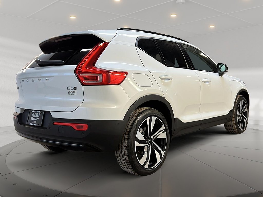 Volvo XC40 B5 PLUS CUIR TOIT PANO NAV 4RM 2025-3