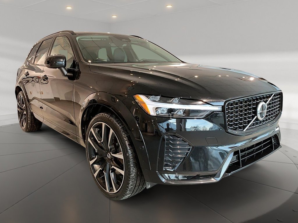 Volvo XC60 B6 ULTIMATE CUIR TOIT PANO NAV 4RM 2023-2