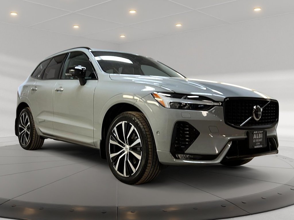 Volvo XC60 B5 PLUS CUIR TOIT PANO NAV 4RM 2025-2