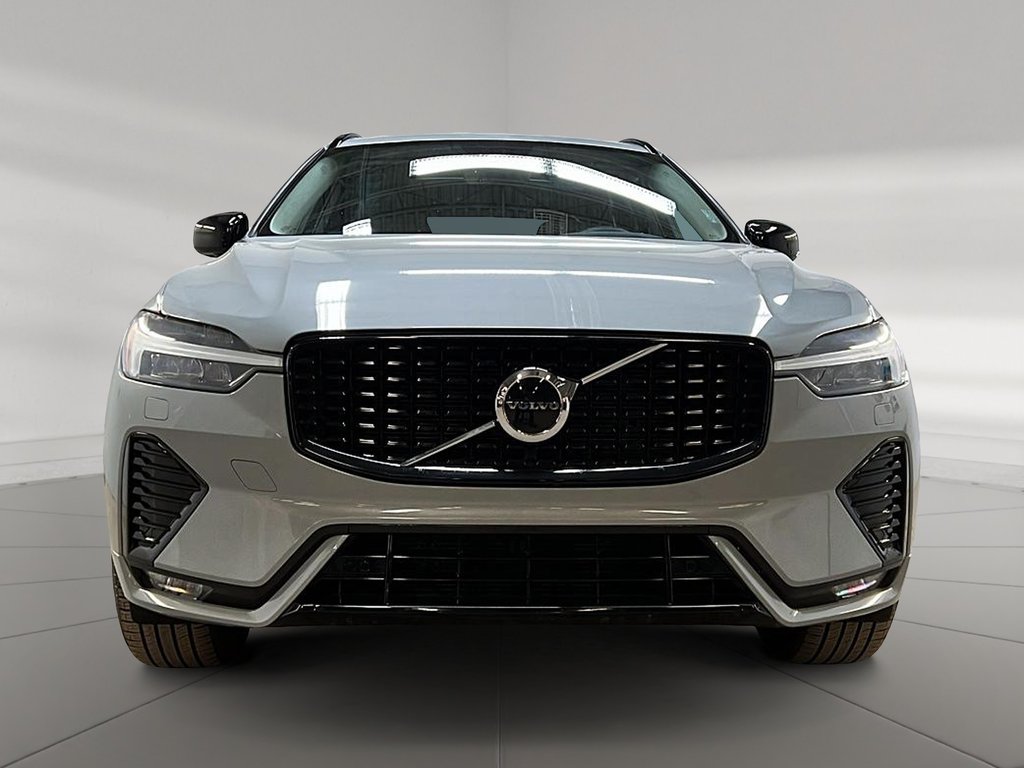 Volvo XC60 B5 CORE CUIR TOIT PANO NAV 4RM 2025-1