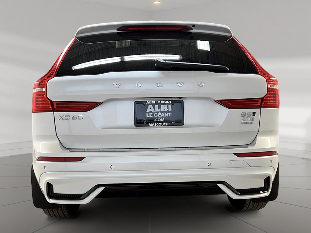 2025 Volvo XC60 B5 PLUS CUIR TOIT PANO NAV 4RM-4