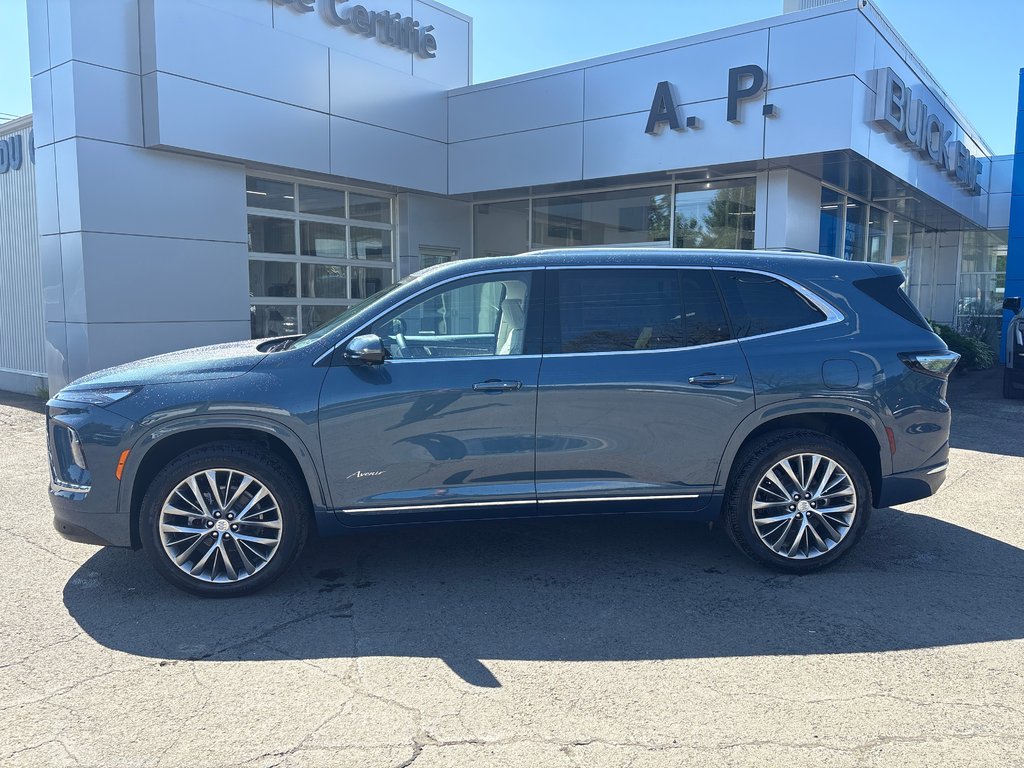 Buick Enclave Avenir 2026 à New Richmond, Québec - 2 - w1024h768px