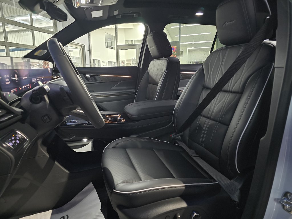 2026 Buick Enclave Avenir in New Richmond, Quebec - 10 - w1024h768px