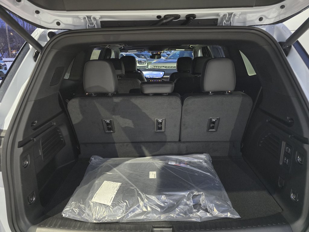 2026 Buick Enclave Avenir in New Richmond, Quebec - 6 - w1024h768px