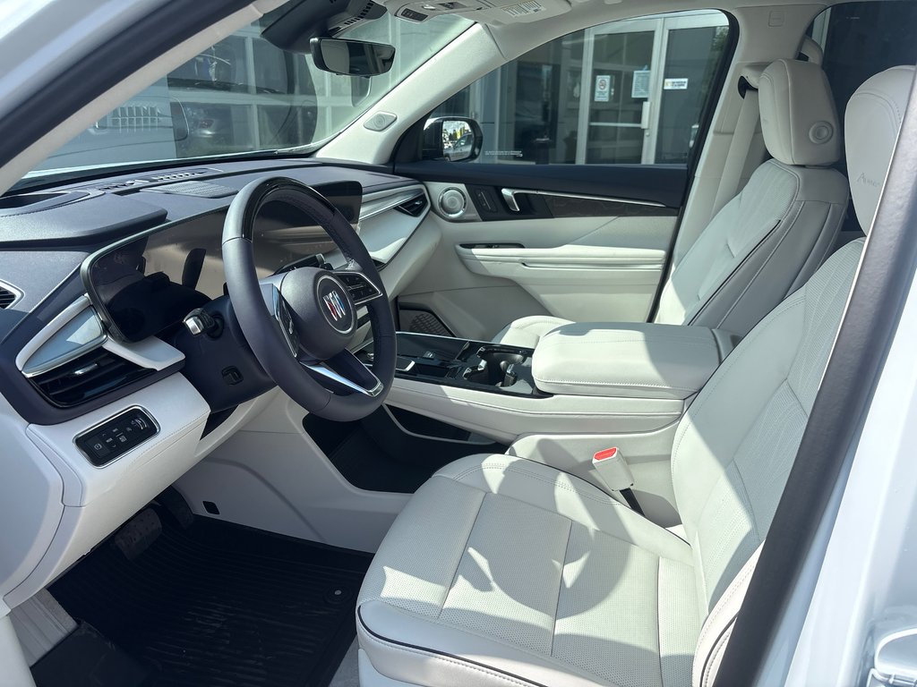 2027 Buick Enclave Avenir in New Richmond, Quebec - 4 - w1024h768px