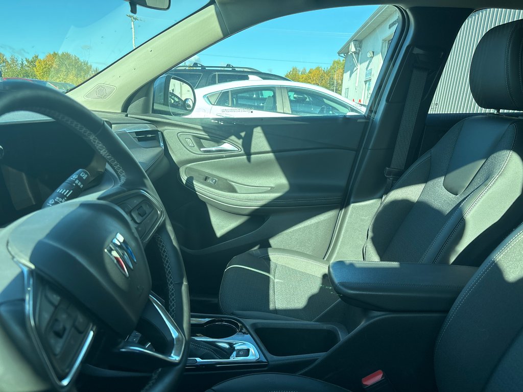 2025 Buick ENCORE GX PRIVILEGIE Preferred in New Richmond, Quebec - 5 - w1024h768px