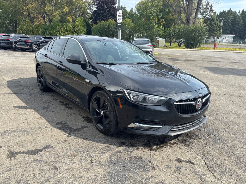 Buick Regal Essence 2020 à New Richmond, Québec - 4 - w1024h768px