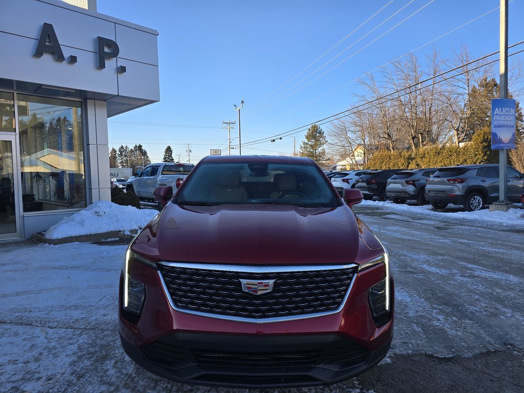 2024 Cadillac XT4 AWD Luxury in New Richmond, Quebec - 3 - w1024h768px