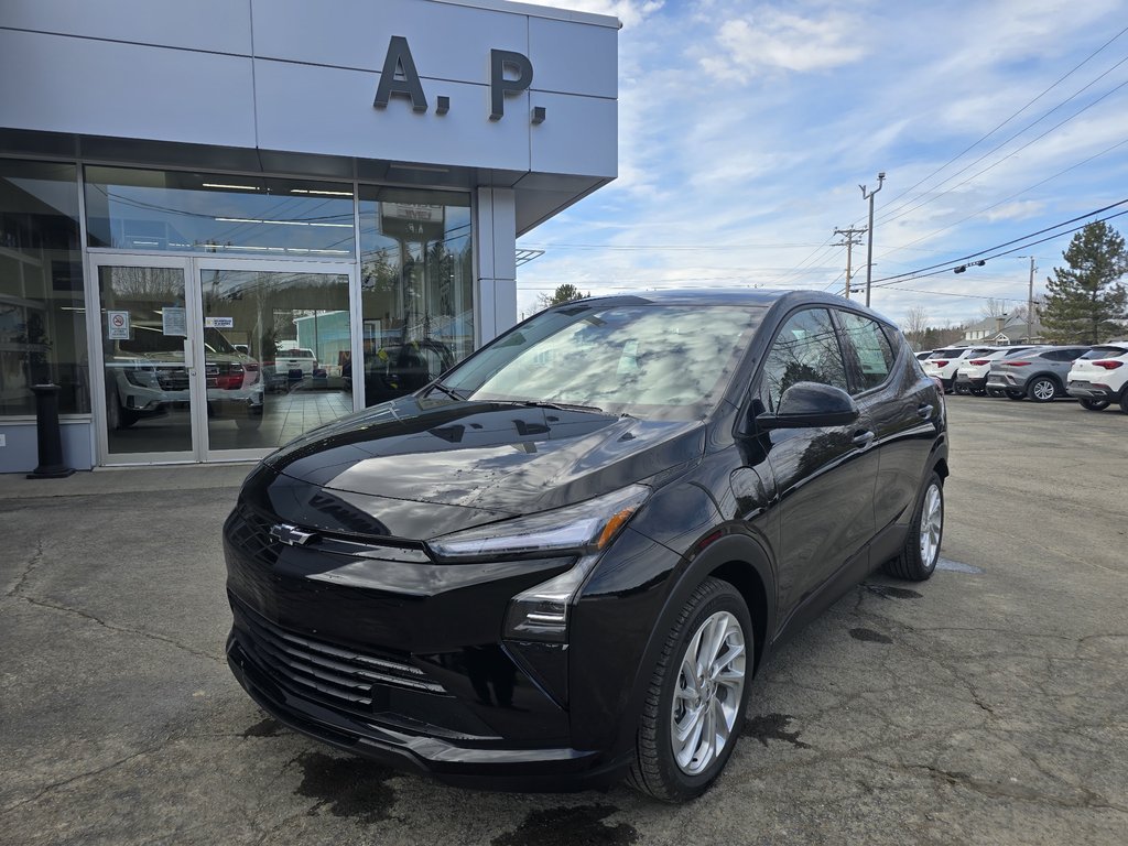 Chevrolet Bolt EV LT 2027 à New Richmond, Québec - 1 - w1024h768px