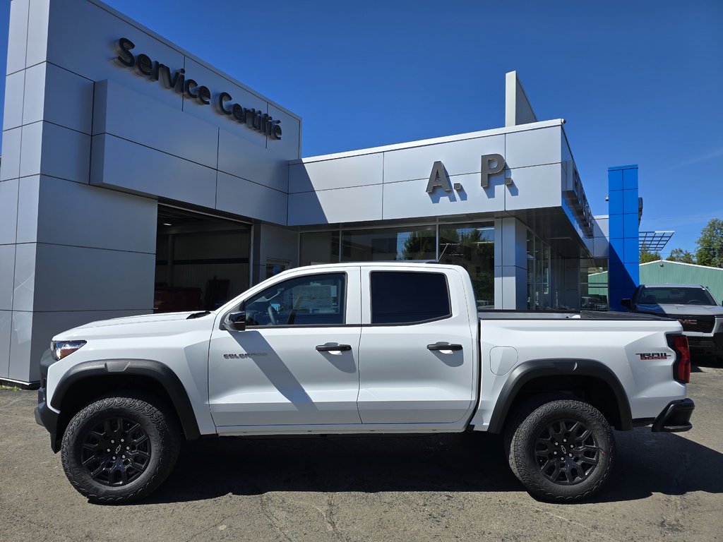 2026 Chevrolet Colorado Trail Boss in New Richmond, Quebec - 2 - w1024h768px