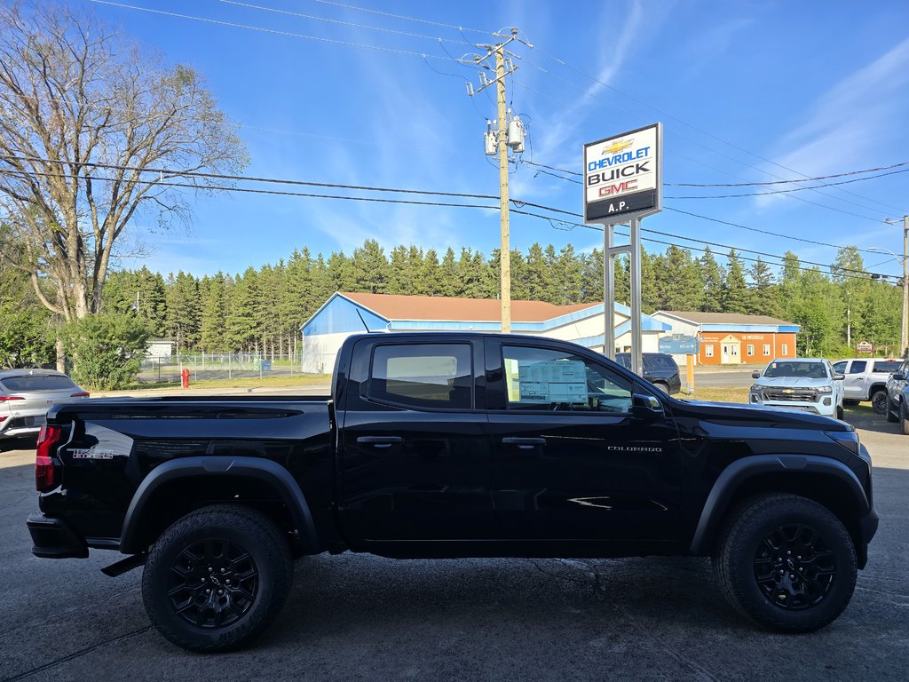 Chevrolet Colorado Trail Boss 2026 à New Richmond, Québec - 4 - w1024h768px