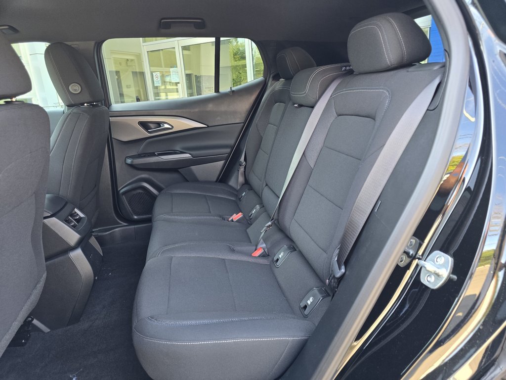 Chevrolet Equinox EV 2LT 2026 à New Richmond, Québec - 7 - w1024h768px