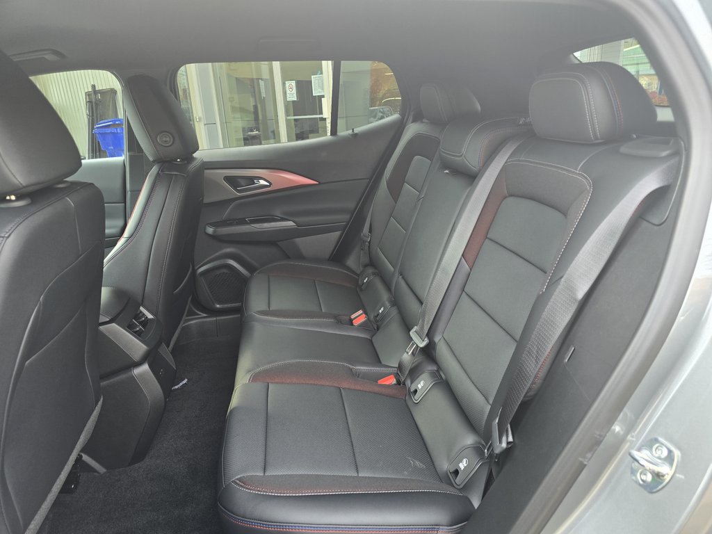 Chevrolet Equinox EV RS 2026 à New Richmond, Québec - 7 - w1024h768px