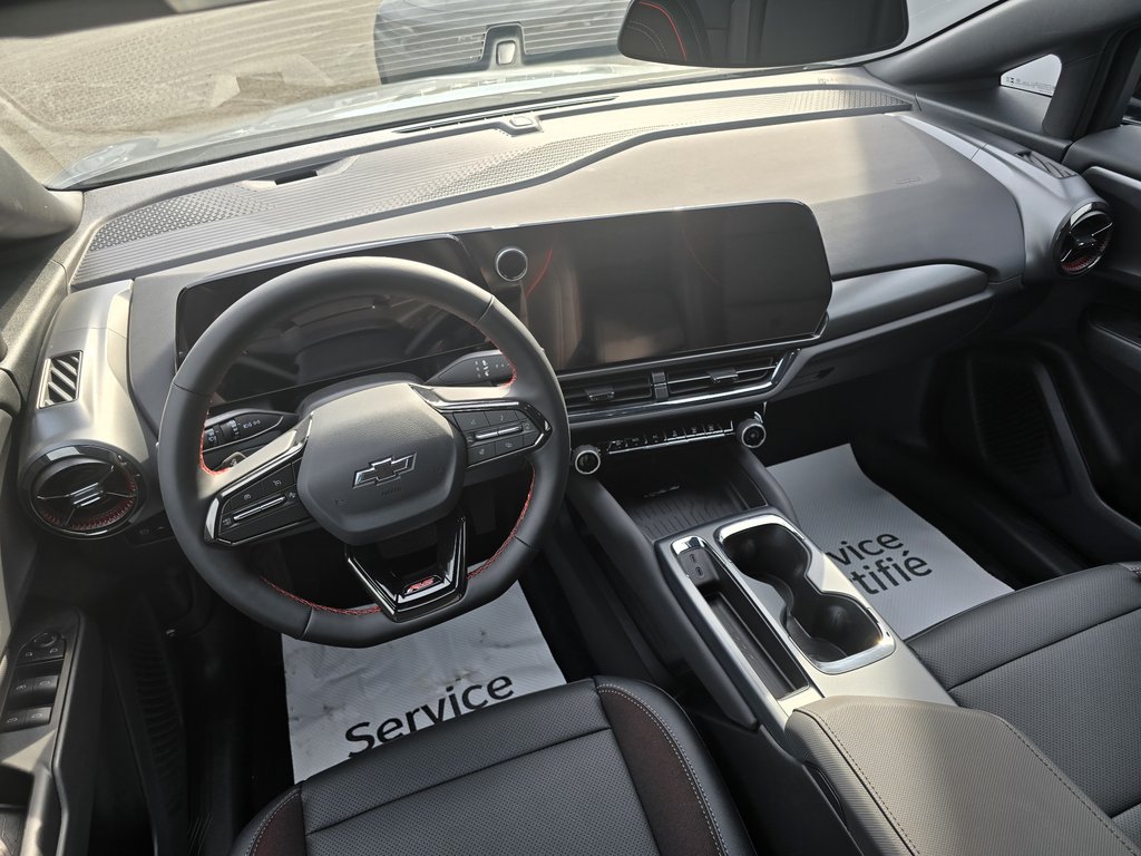 Chevrolet Equinox EV RS 2026 à New Richmond, Québec - 8 - w1024h768px