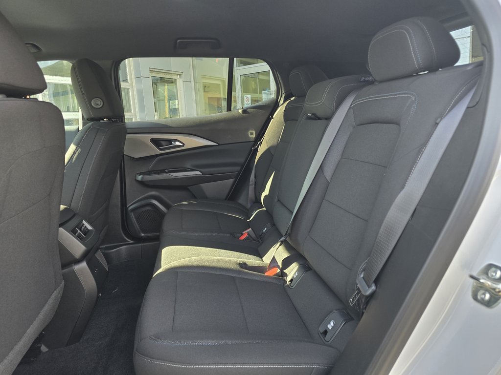 Chevrolet Equinox EV 2LT 2026 à New Richmond, Québec - 7 - w1024h768px