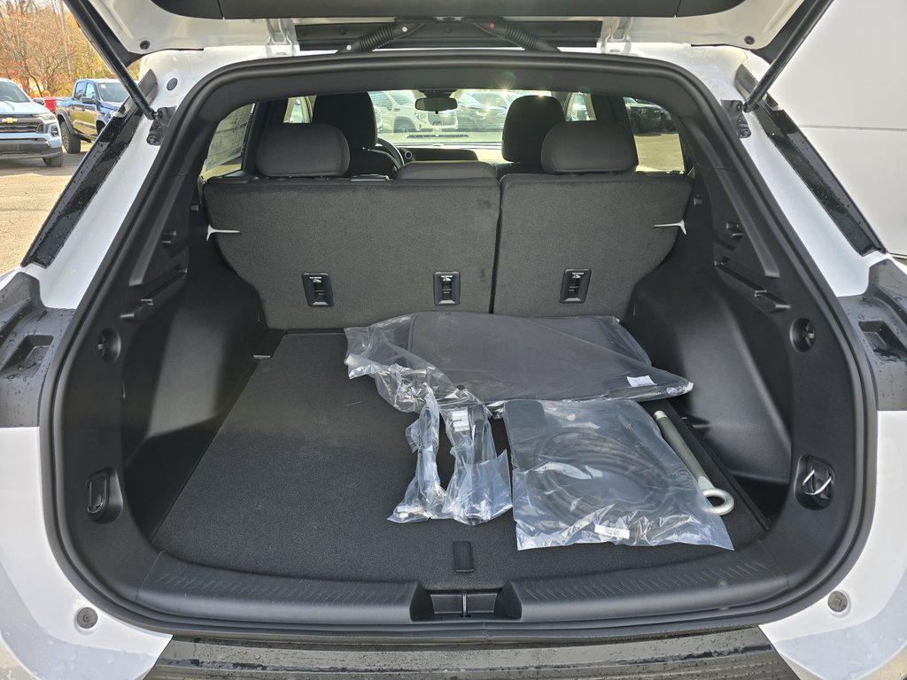 Chevrolet Equinox EV 2LT 2026 à New Richmond, Québec - 6 - w1024h768px