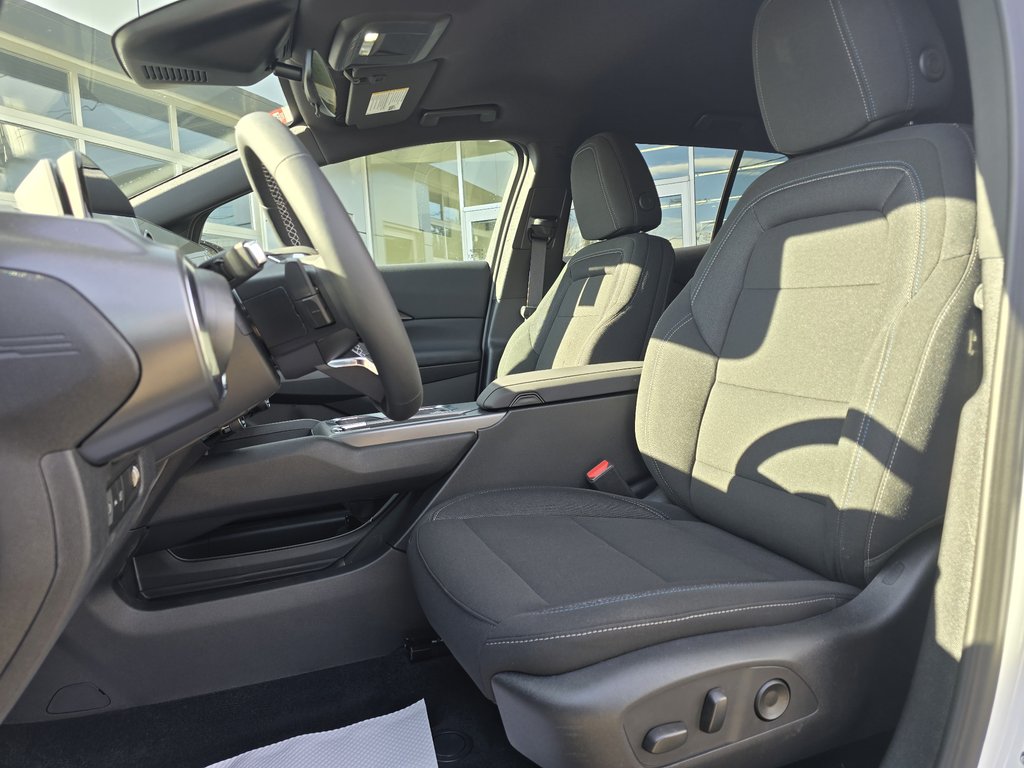 Chevrolet Equinox EV 2LT 2026 à New Richmond, Québec - 9 - w1024h768px