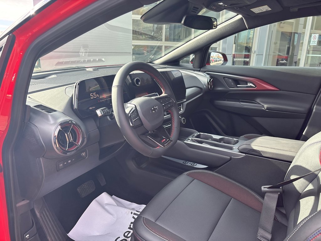 Chevrolet Equinox EV RS 2026 à New Richmond, Québec - 11 - w1024h768px