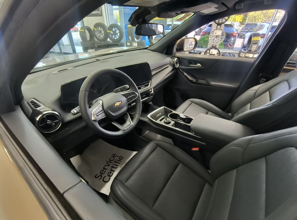 2027 Chevrolet Equinox LT in New Richmond, Quebec - 6 - w1024h768px