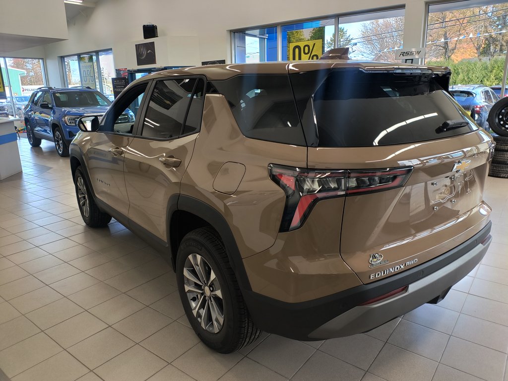 2027 Chevrolet Equinox LT in New Richmond, Quebec - 2 - w1024h768px