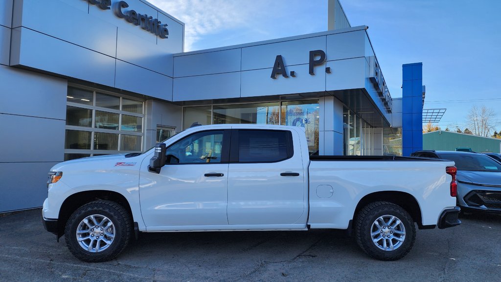 K1500 Silverado crew cab WT std/box (1WT) WT 2025 à New Richmond, Québec - 2 - w1024h768px