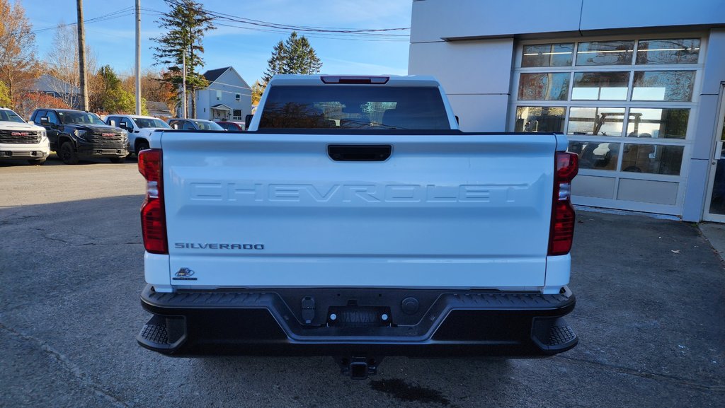 K1500 Silverado crew cab WT std/box (1WT) WT 2025 à New Richmond, Québec - 5 - w1024h768px