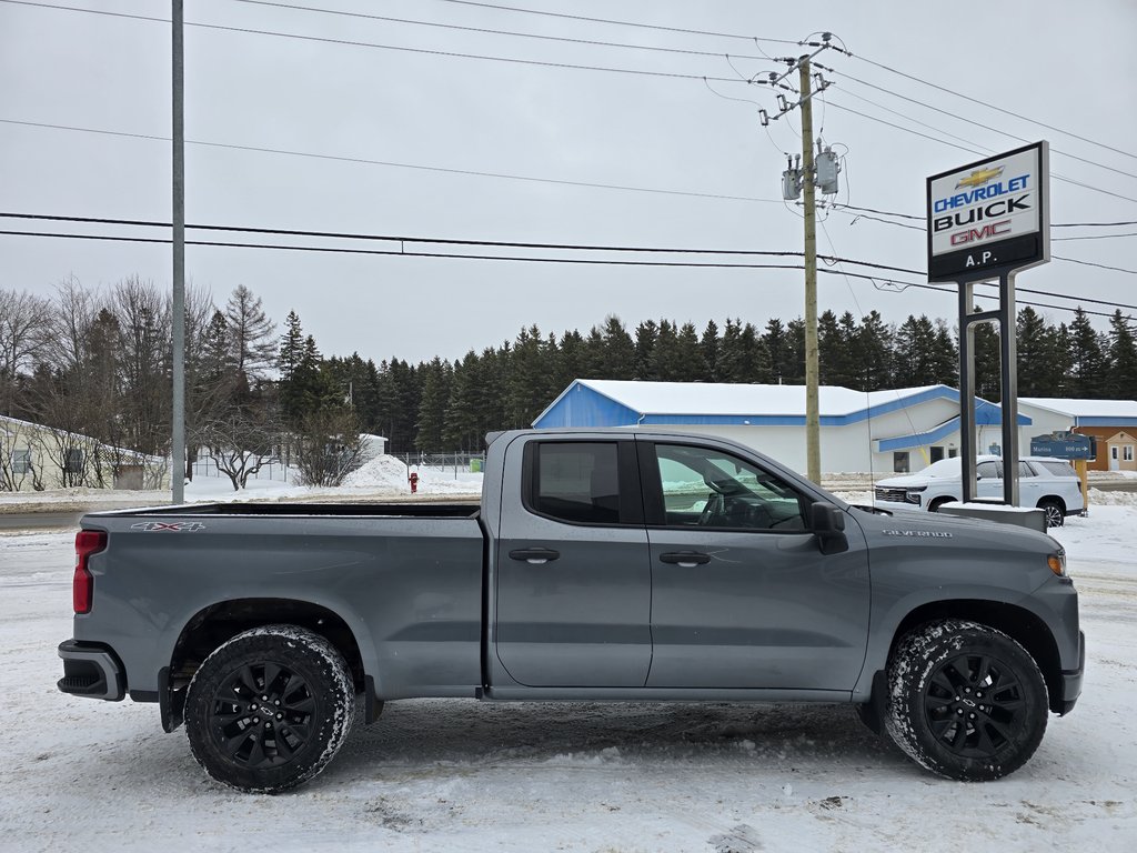 2019 Chevrolet SILVERADO 1500 4RM Custom in New Richmond, Quebec - 4 - w1024h768px