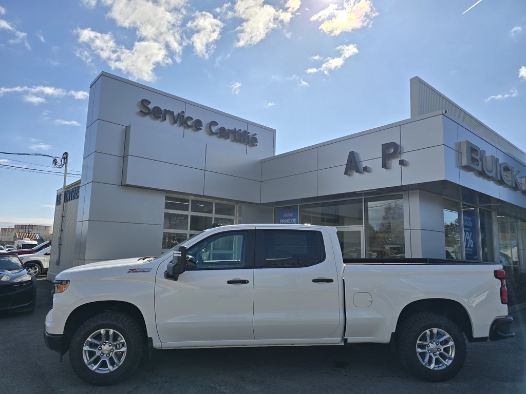 Chevrolet Silverado 1500 WT 2025 à New Richmond, Québec - 2 - w1024h768px