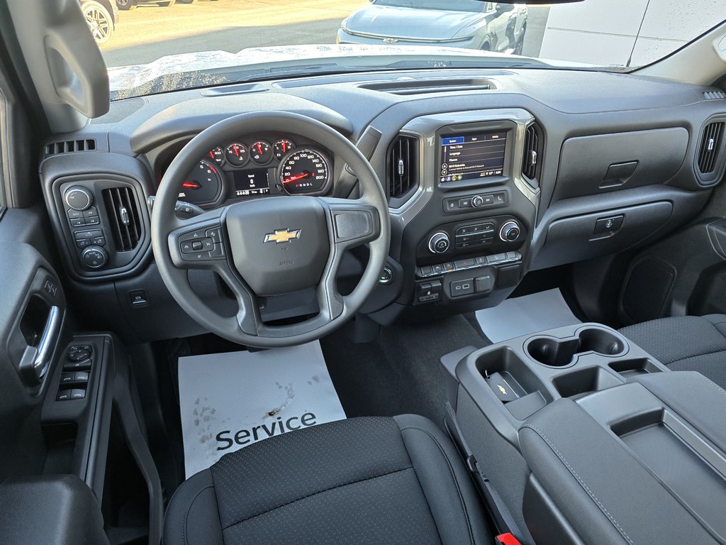 Chevrolet Silverado 1500 WT 2026 à New Richmond, Québec - 7 - w1024h768px