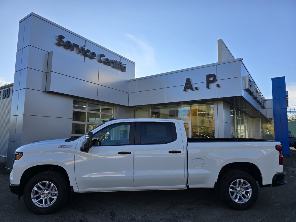 Chevrolet Silverado 1500 WT 2026 à New Richmond, Québec - 2 - w1024h768px